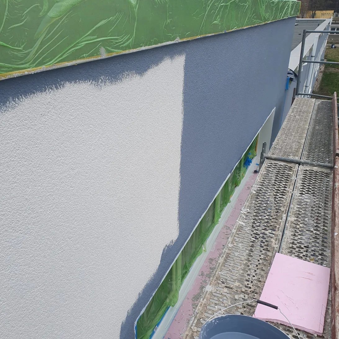 Fassade – Anstrich in Arbeit
